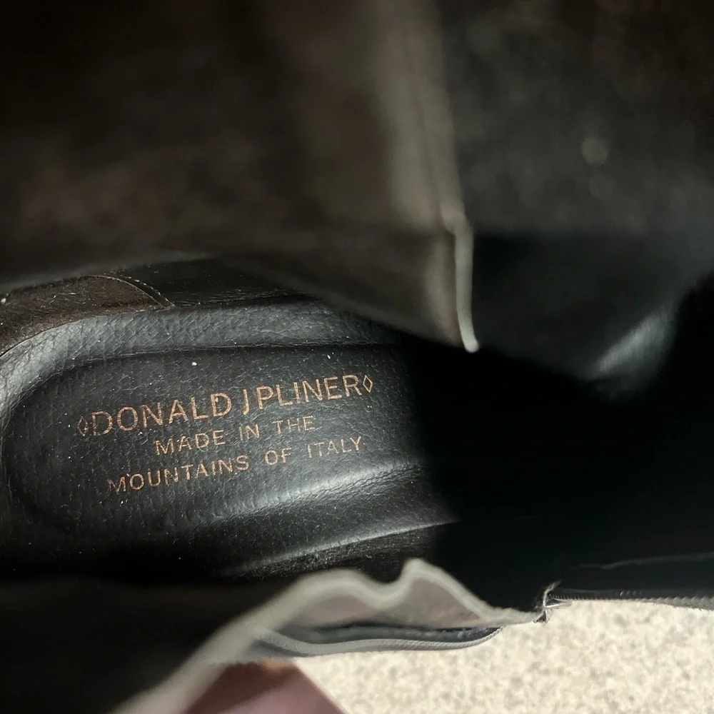 Donald J. Plainer Black Wedge Ankle Boots size 10